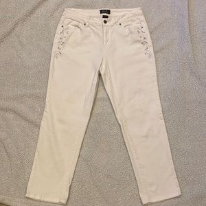 Women’s Earl Jean Capris in excellent condition